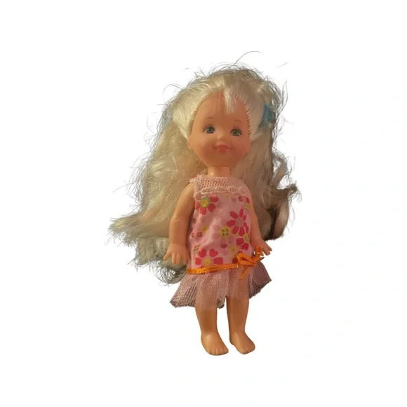 Kelly Barbies - Picture 4 of 4